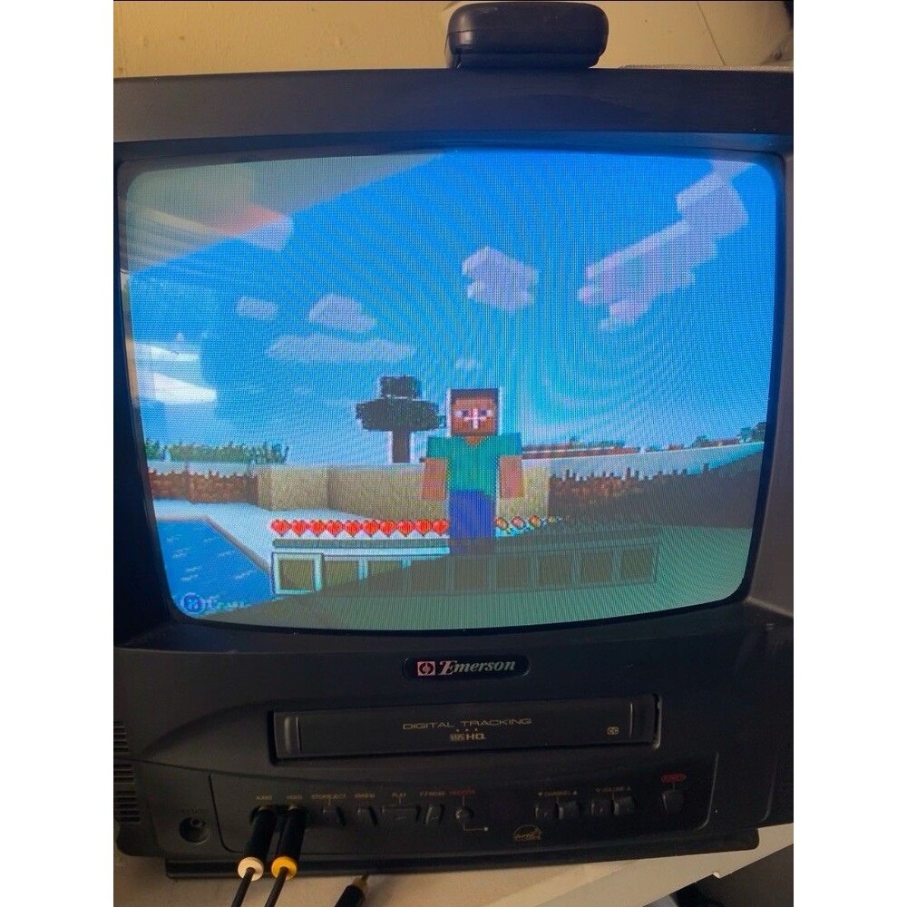 Emerson 13” EWC1301 TV/VCR Combo Tested/Working Good Remote Vintage Retro Gaming